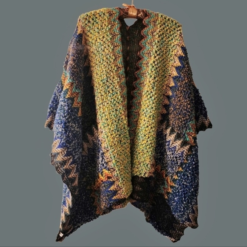 🍂Multicolor Zigzag Women's Poncho